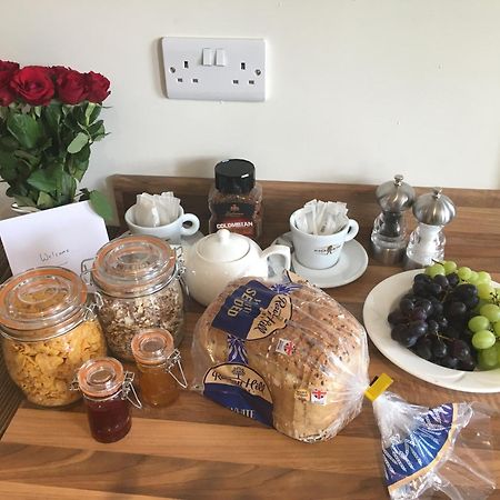 The Crown, Hutton Le Hole Villa Ngoại thất bức ảnh
